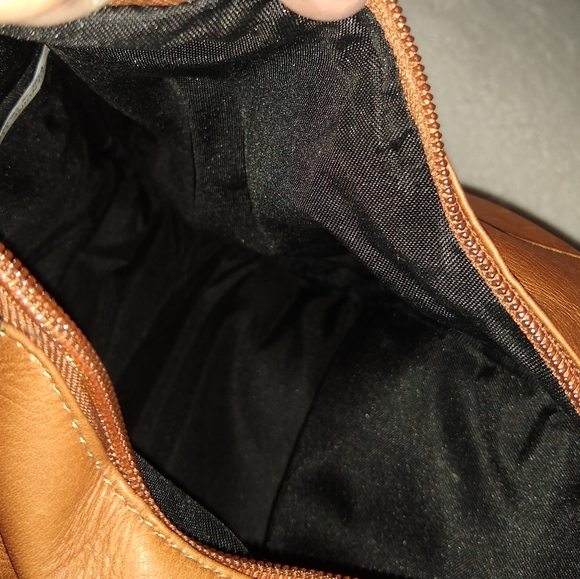 Quality leather backpack. main image 6